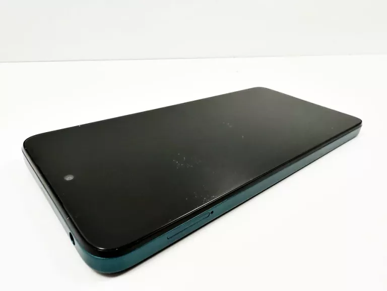 TELEFON MOTOROLA MOTO G05 8/128 GB