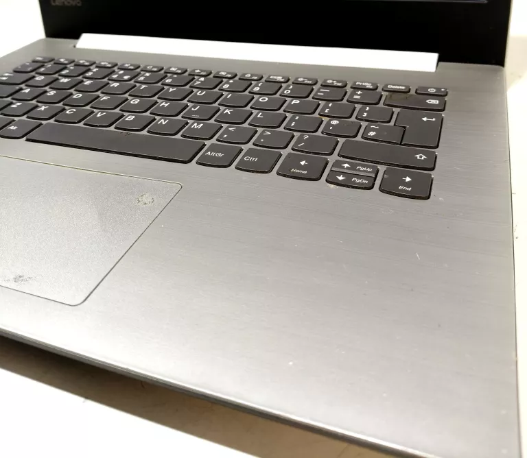 LAPTOP   LENOVO 4GB RAM