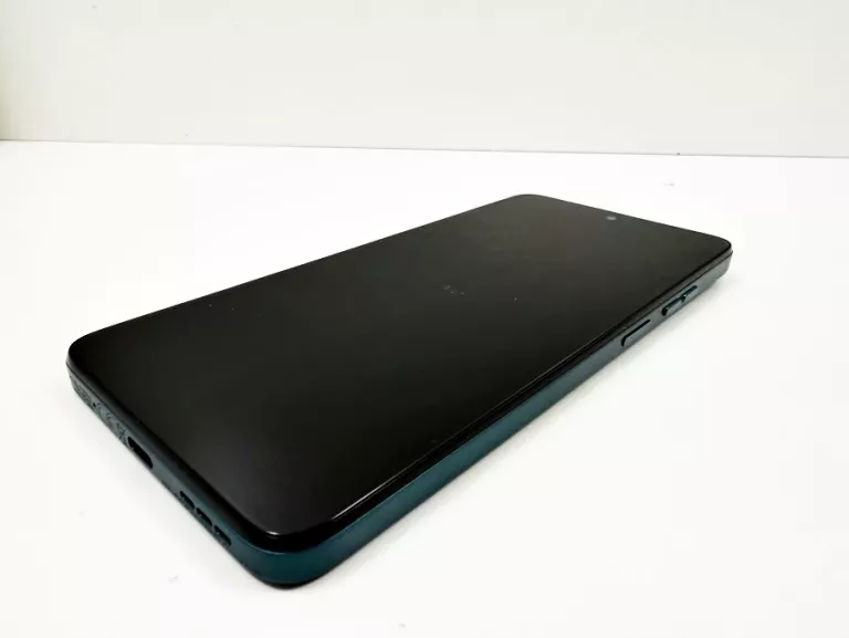 TELEFON MOTOROLA MOTO G05 8/128 GB