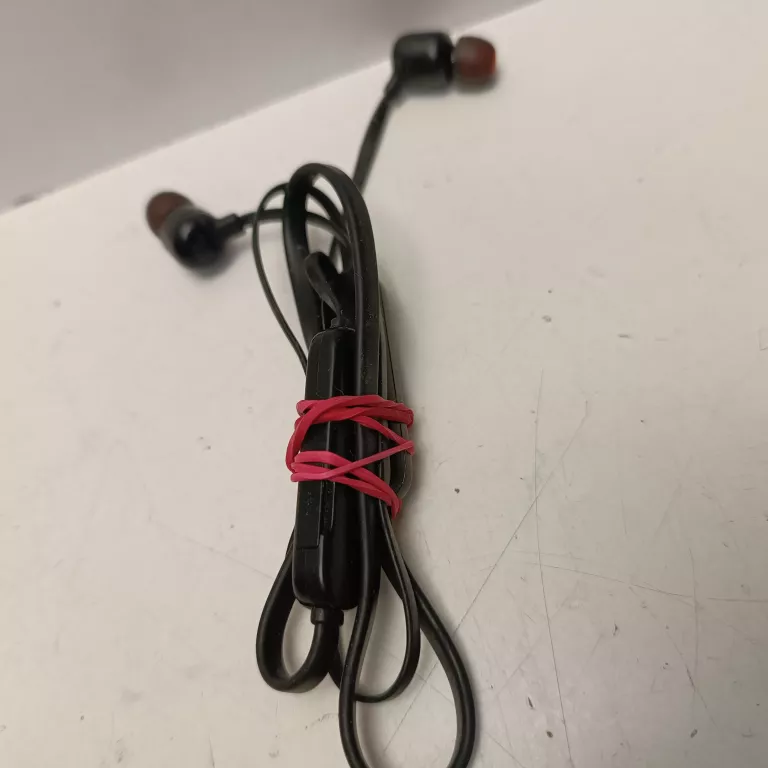 SŁUCHAWKI  JBL TUNE160BT