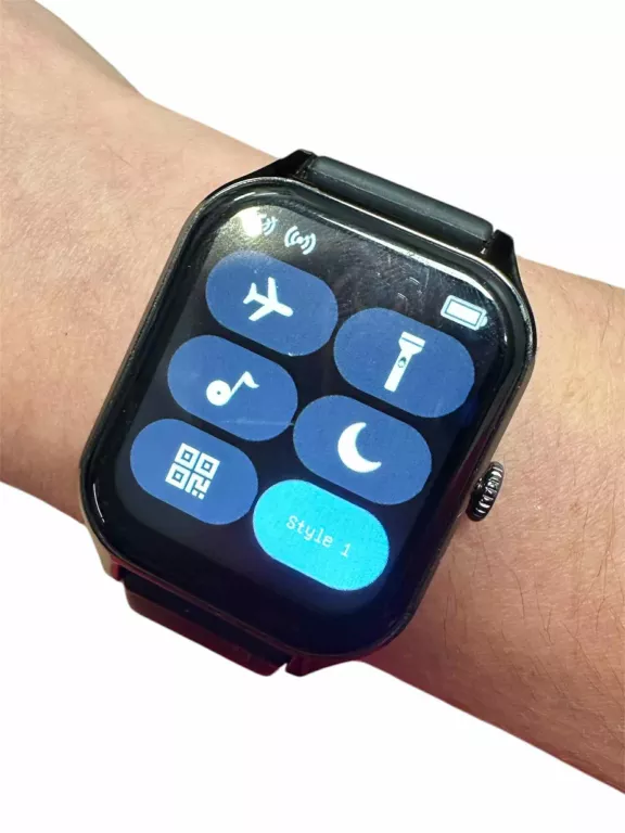 SMARTWATCH FASHION SPORTS HEALTH HEART RATE + ŁADOWARKA