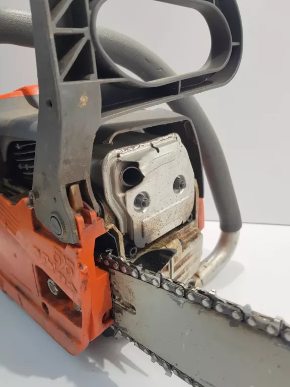 PIŁA SPALINOWA OLEO-MAC GSH 560
