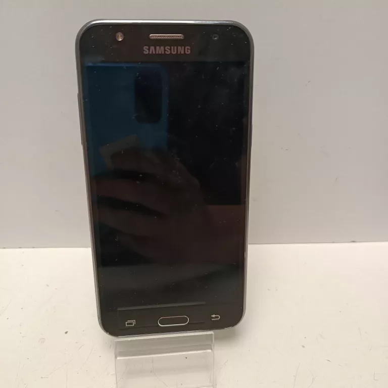 TELEFON SAMSUNG GALAXY J5