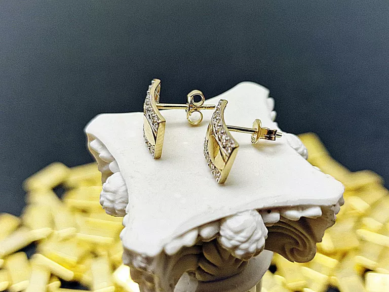 dostojne-zlote-kolczyki-585-179g-rodzaj-2205-2