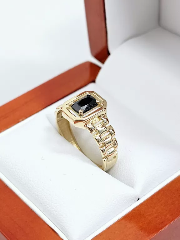 ZŁOTY PIERŚCIONEK ONYX  2,63G  585  R:13