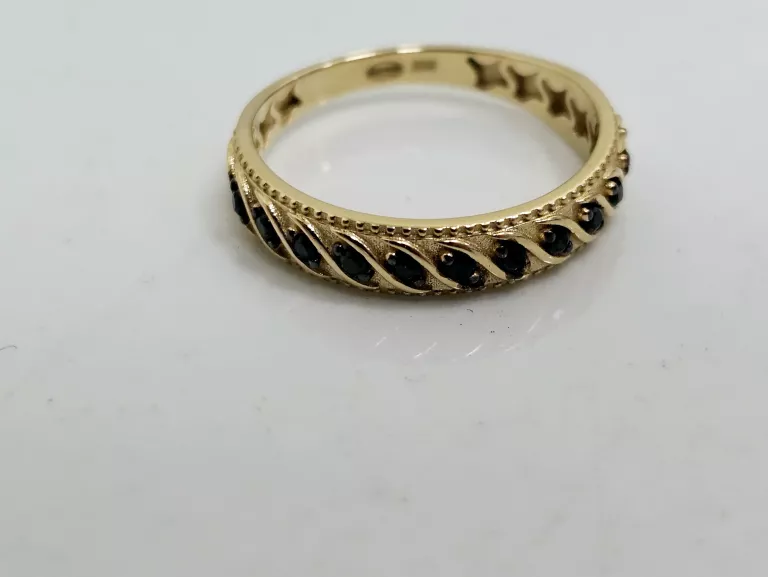 ZŁOTY PIERŚCIONEK ONYX 2,12G 585 R:15