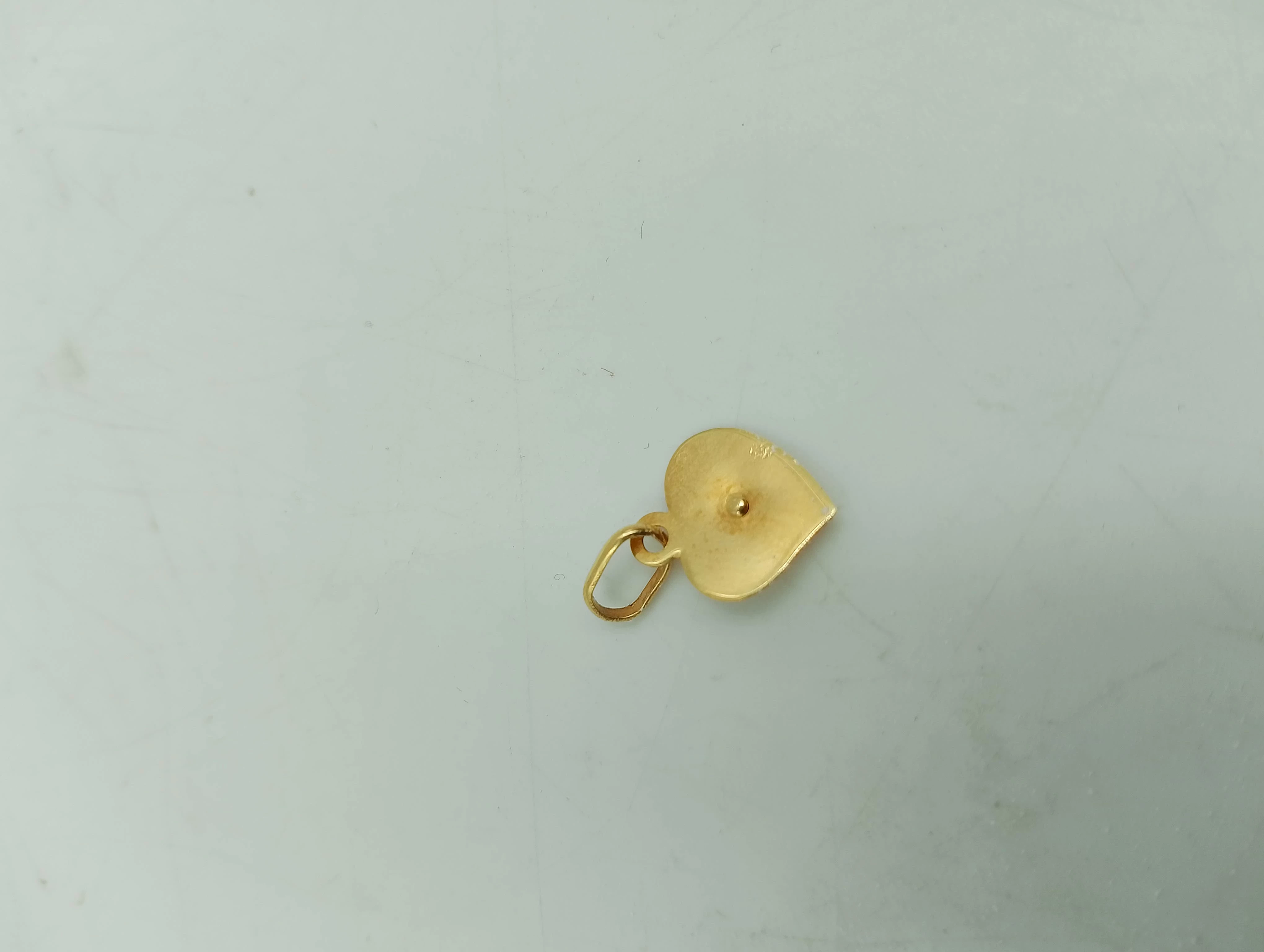 zawieszka-ze-zlota-z-matka-boska-kamien-17088-524288