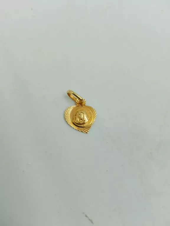 zawieszka-ze-zlota-z-matka-boska-material-15835-2