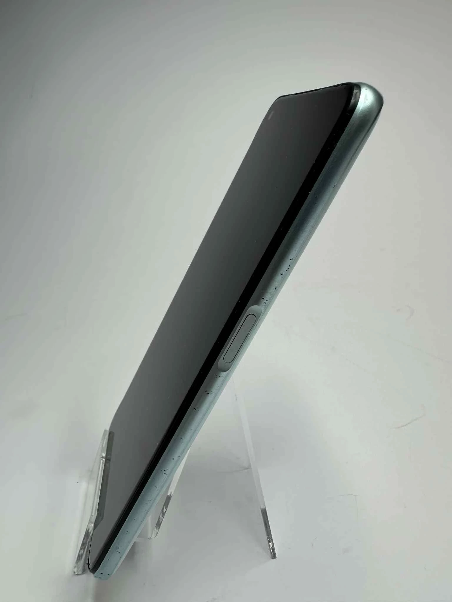 telefon-realme-rmx2155-464-gb-stan-11323-2