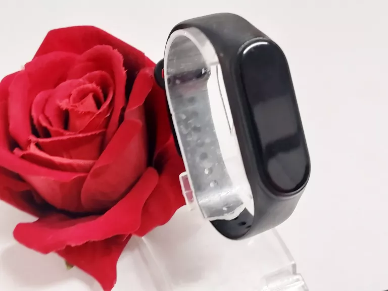 OPASKA SPOROTOWA MI BAND 4  XMSH07HM