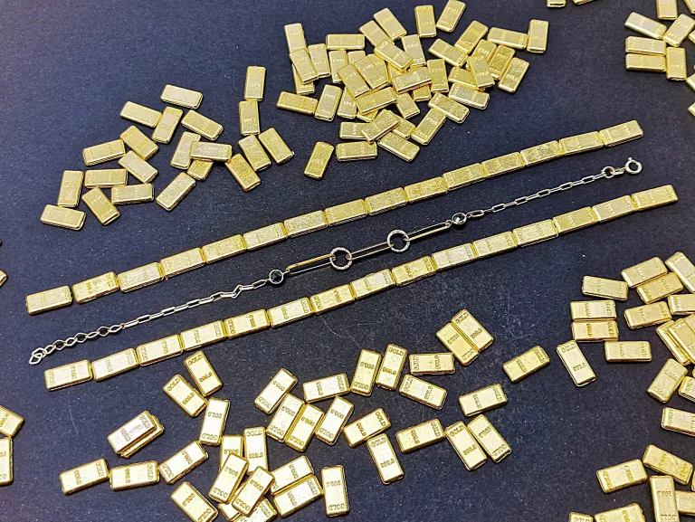 delikatna-zlota-bransoletka-585-202g-19d-1-maja-10-knurow-sj