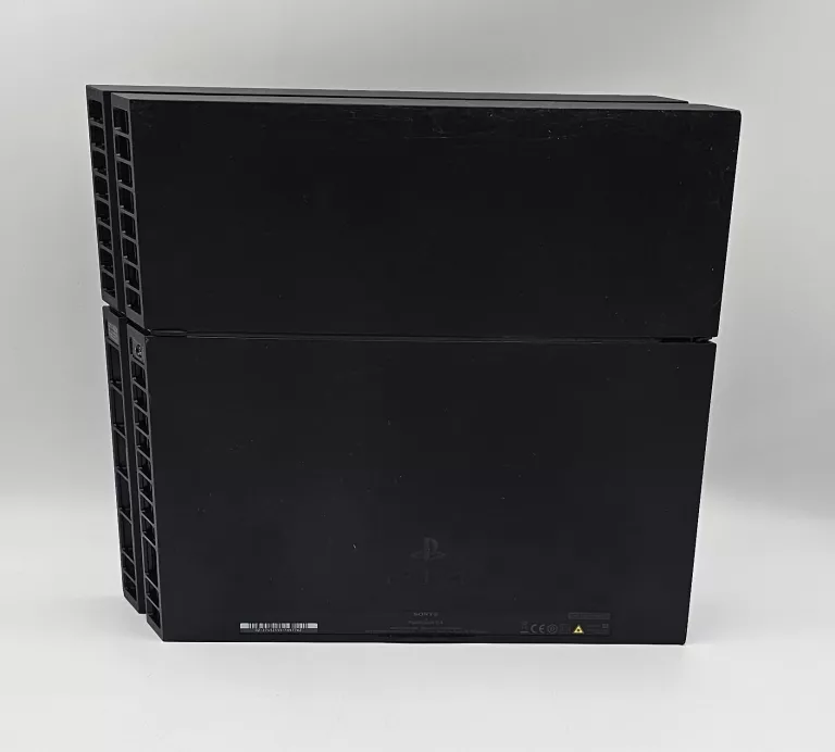 KONSOLA PS4 FAT 1TB + PAD + KABEL ZASILAJĄCY