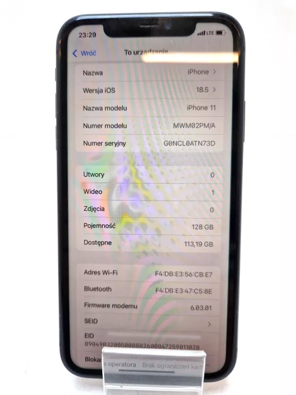 SMARTFON APPLE IPHONE 11 4 GB / 128 GB 4G (LTE) CZARNY 80 % BAT