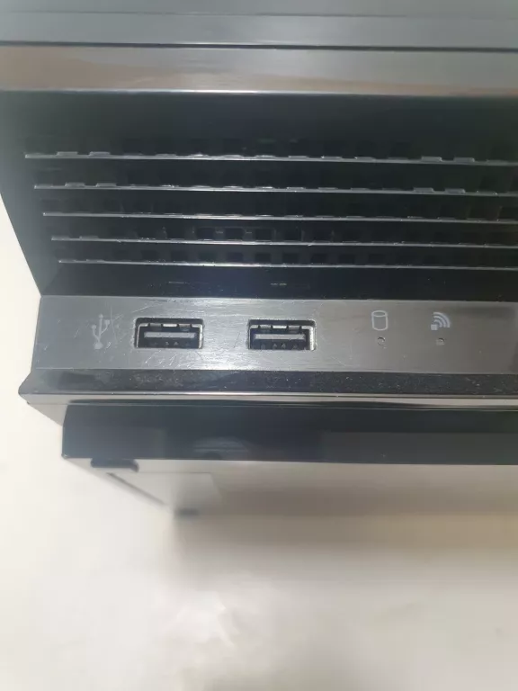 KONSOLA PS3 /PAD