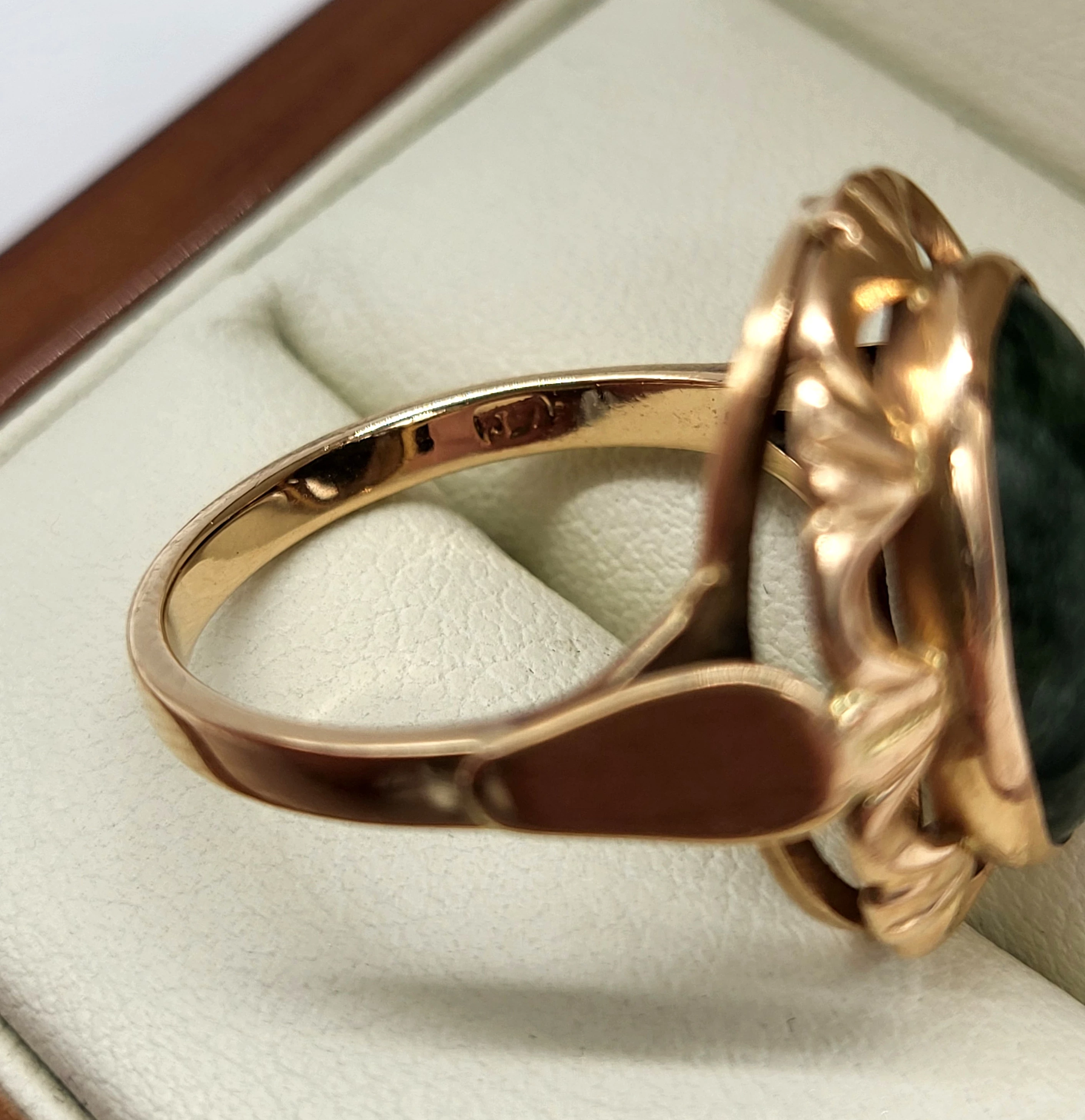 pieknie-zdobiony-zloty-pierscionek-543g585r17-rozmiarsrednica-wew-mm-372-17