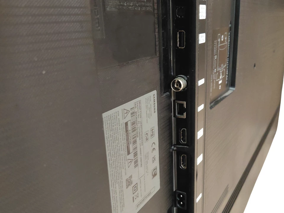 telewizor-samsung-ue55tu7022k-55-led-4k-tizen-tv-przekatna-ekranu-cale-5500