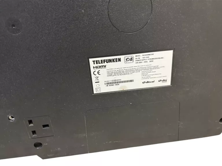 telewizor-led-telefunken-d65v800m4cwh-65-cali-karton-kod-producenta-d65v800m4cwh