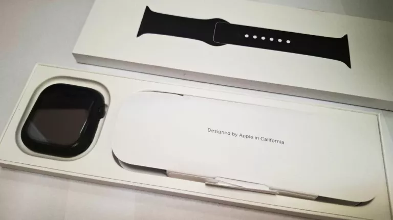 APPLE WATCH SERIES 10 46MM KOMPLET GWARANCJA DO 19.03.2026