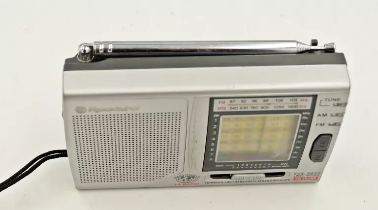 RADIO ROADSTAR TRA-3032