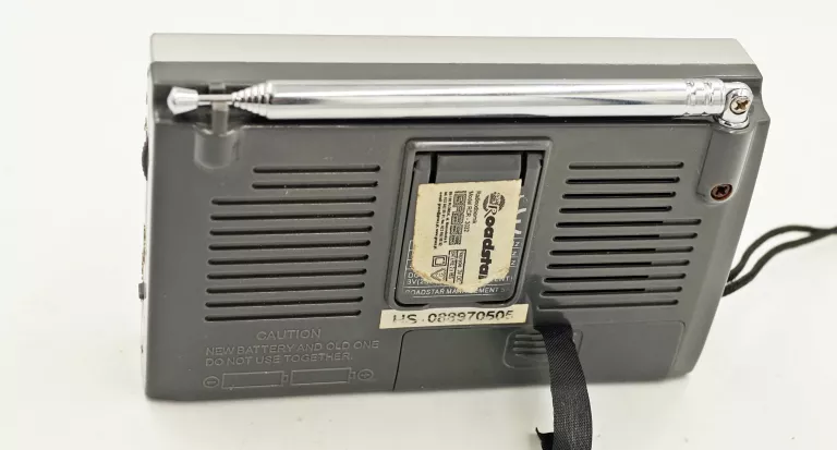 RADIO ROADSTAR TRA-3032