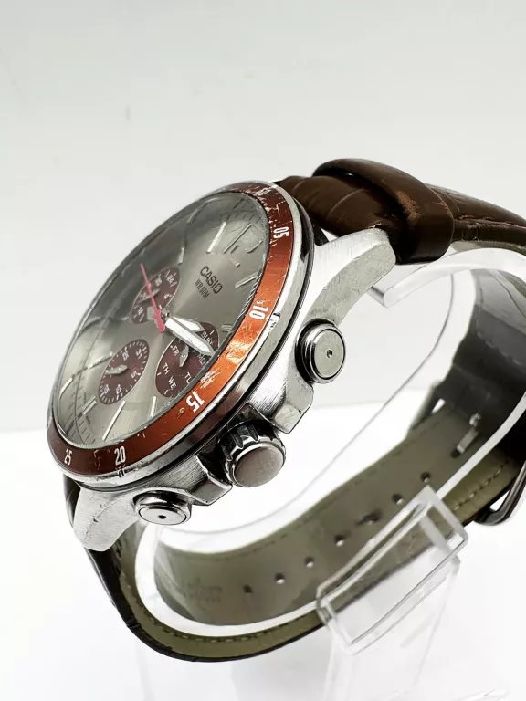ZEGAREK CASIO GRAWER