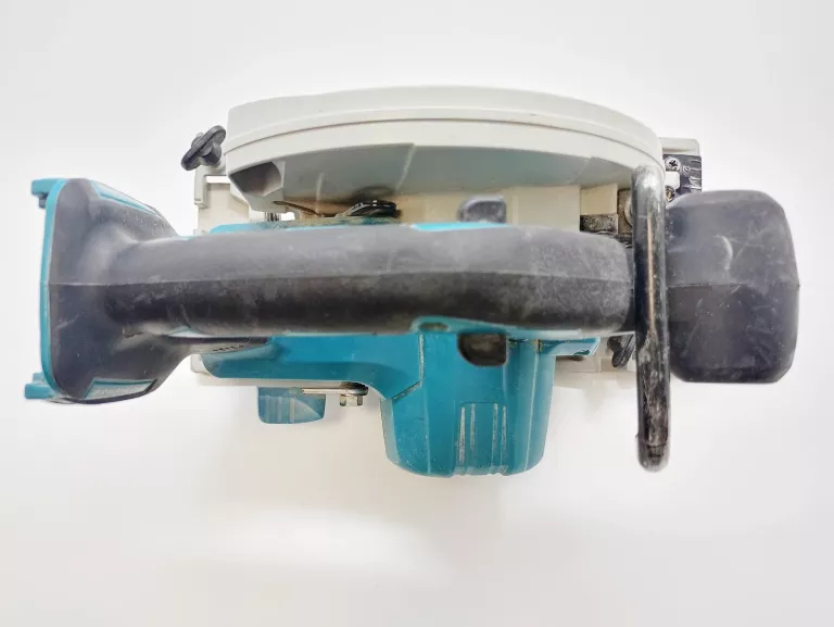 PILARKA MAKITA DHS680