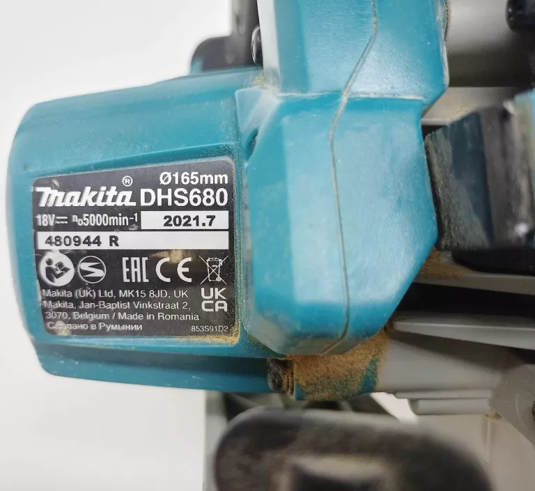 PILARKA MAKITA DHS680