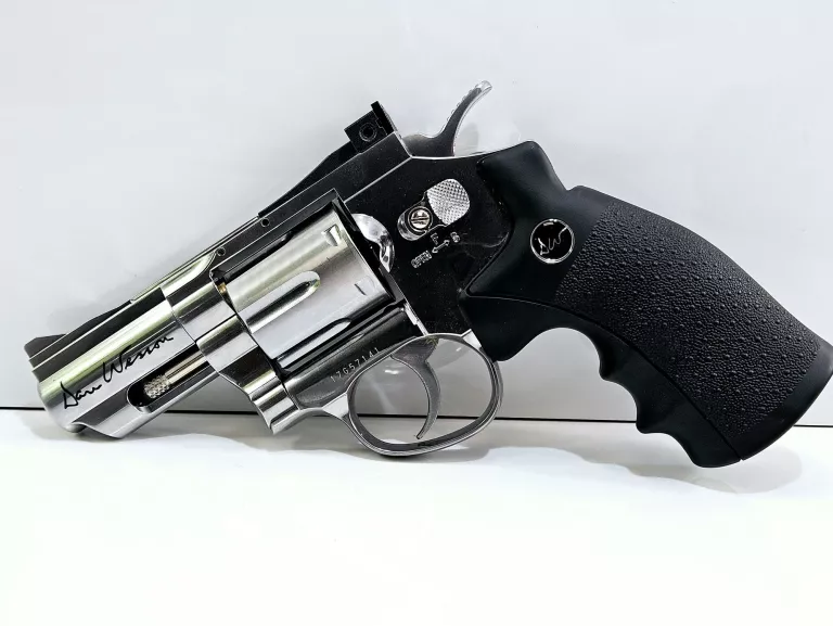 WIATRÓWKA REWOLWER DAN WESSON 8" CO2, 4,5 MM (.177) 17G57141