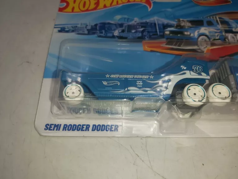 AUTKO HOT WHEELS SEMI RODGER DODGER
