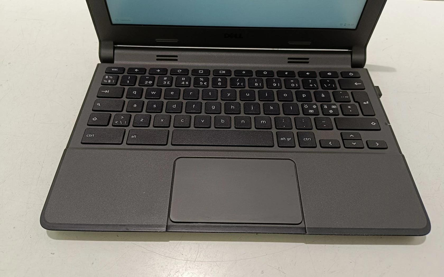 laptop-dell-chromebook-11-p22t-przekatna-ekranu-1160
