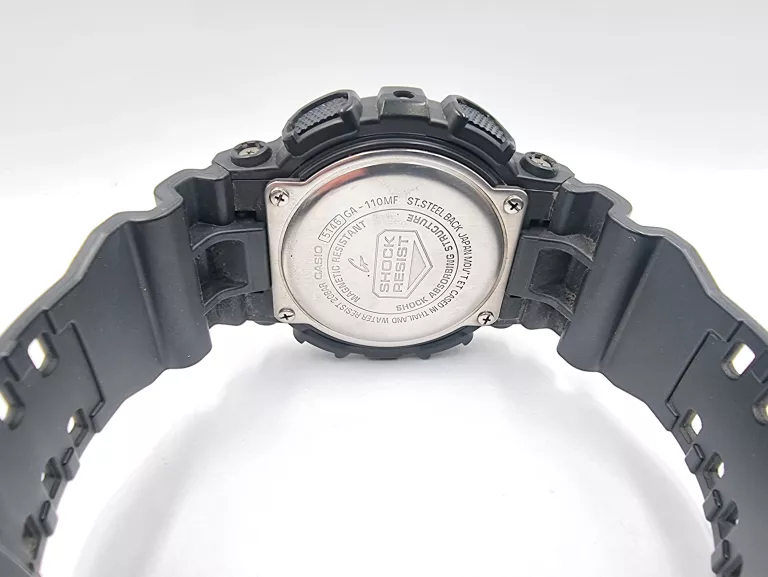 ZEGAREK CASIO GA-110MF