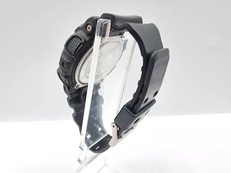 ZEGAREK CASIO GA-110MF