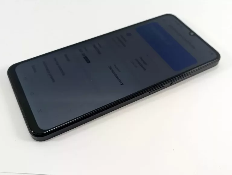 SMARTFON REALME C53 8 GB / 256 GB 4G (LTE) CZARNY
