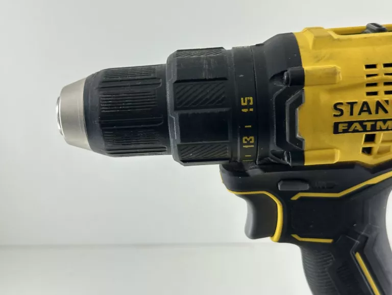 WKRĘTARKA STANLEY SFMCD715 WALIZKA