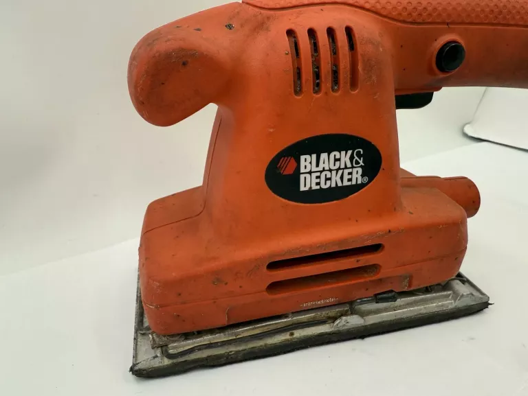 szlifierka-oscylacyjna-blackdecker-ka197-stan-11323-2