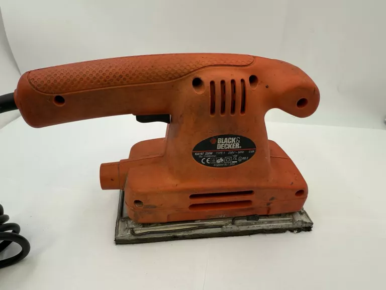 szlifierka-oscylacyjna-blackdecker-ka197-rodzaj-zasilania-128529-2