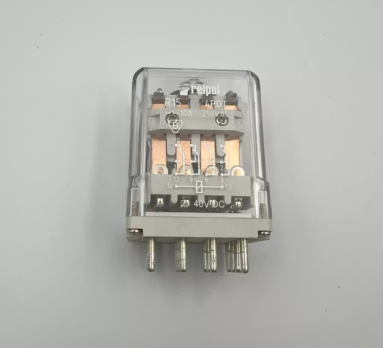 przekaznik-r15-1014-23-1040-przyjaciol-zolnierza-4-szczecin