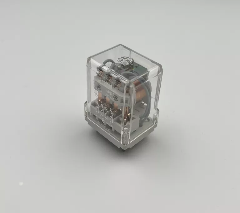 przekaznik-r15-1014-23-1040-marka-248811-951353