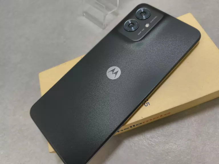 TELEFON MOTOROLA G55 12/256 *ORANGE*