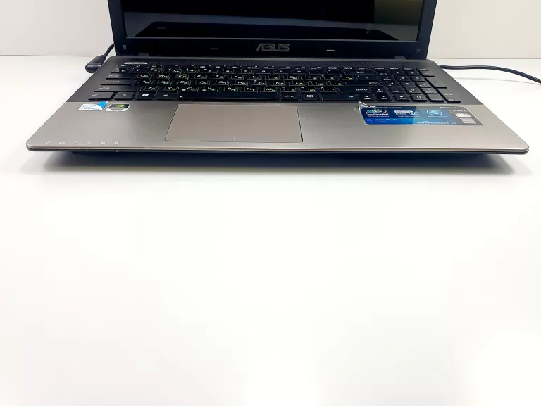 LAPTOP ASUS R500V 4/500 GB PENTIUM CPU B980 WIN10PRO NVIDIA