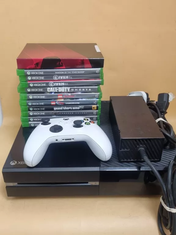 KONSOLA XBOX ONE 500GB 11 GIER