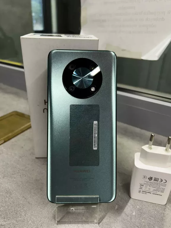 TELEFON HUAWEI NOVA Y90