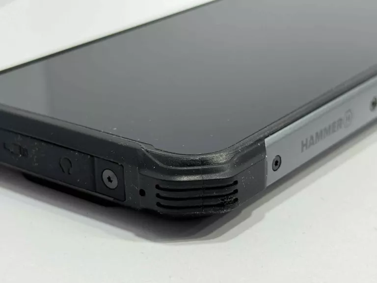TELEFON HAMMER CONSTRUCTION 6/128GB