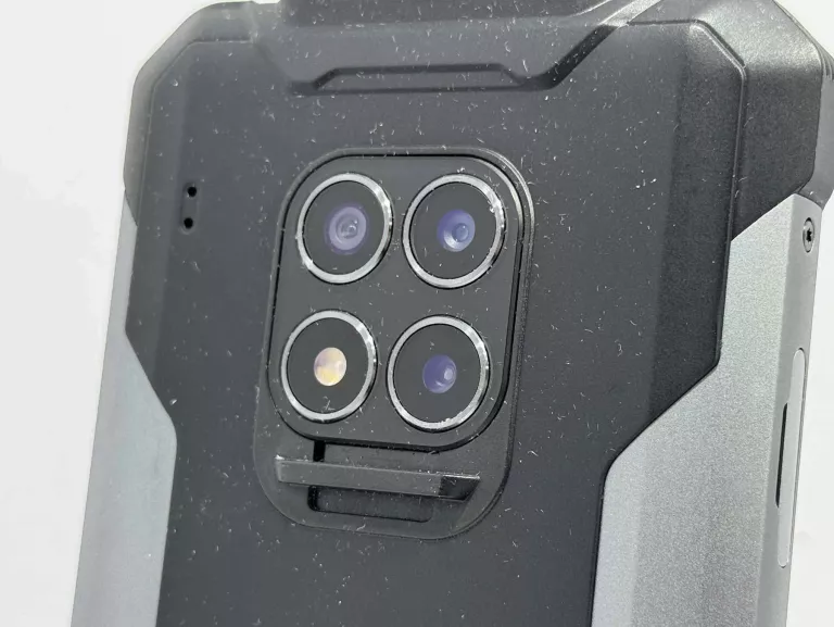 TELEFON HAMMER CONSTRUCTION 6/128GB