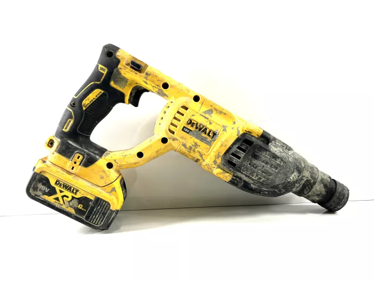 MŁOTOWIERTARKA DEWALT DCH133P1