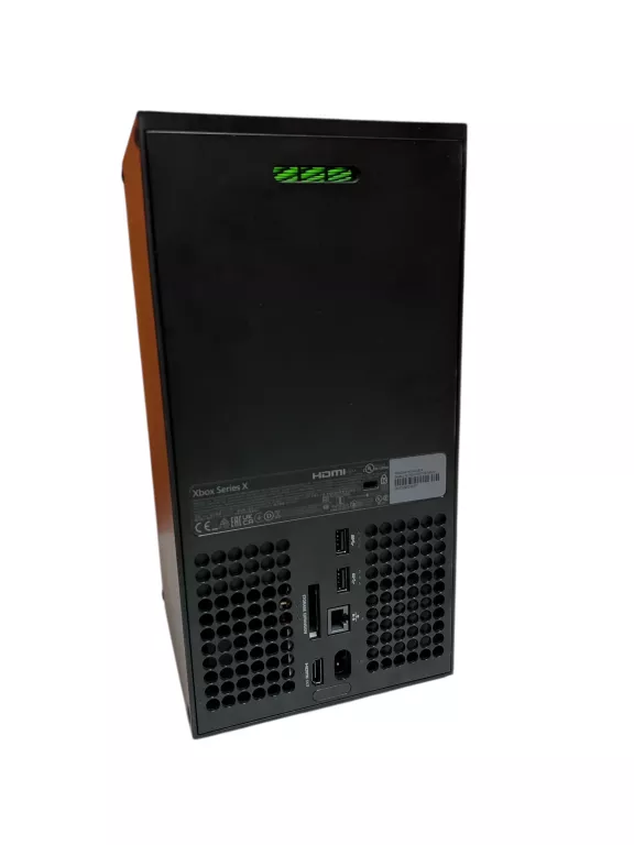 KONSOLA XBOX SERIES X / ZESTAW