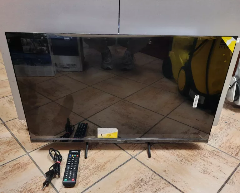 TELEWIZOR SHARP 32HA1705E / 50-60 HZ / 32 CALE /*OKAZJA*
