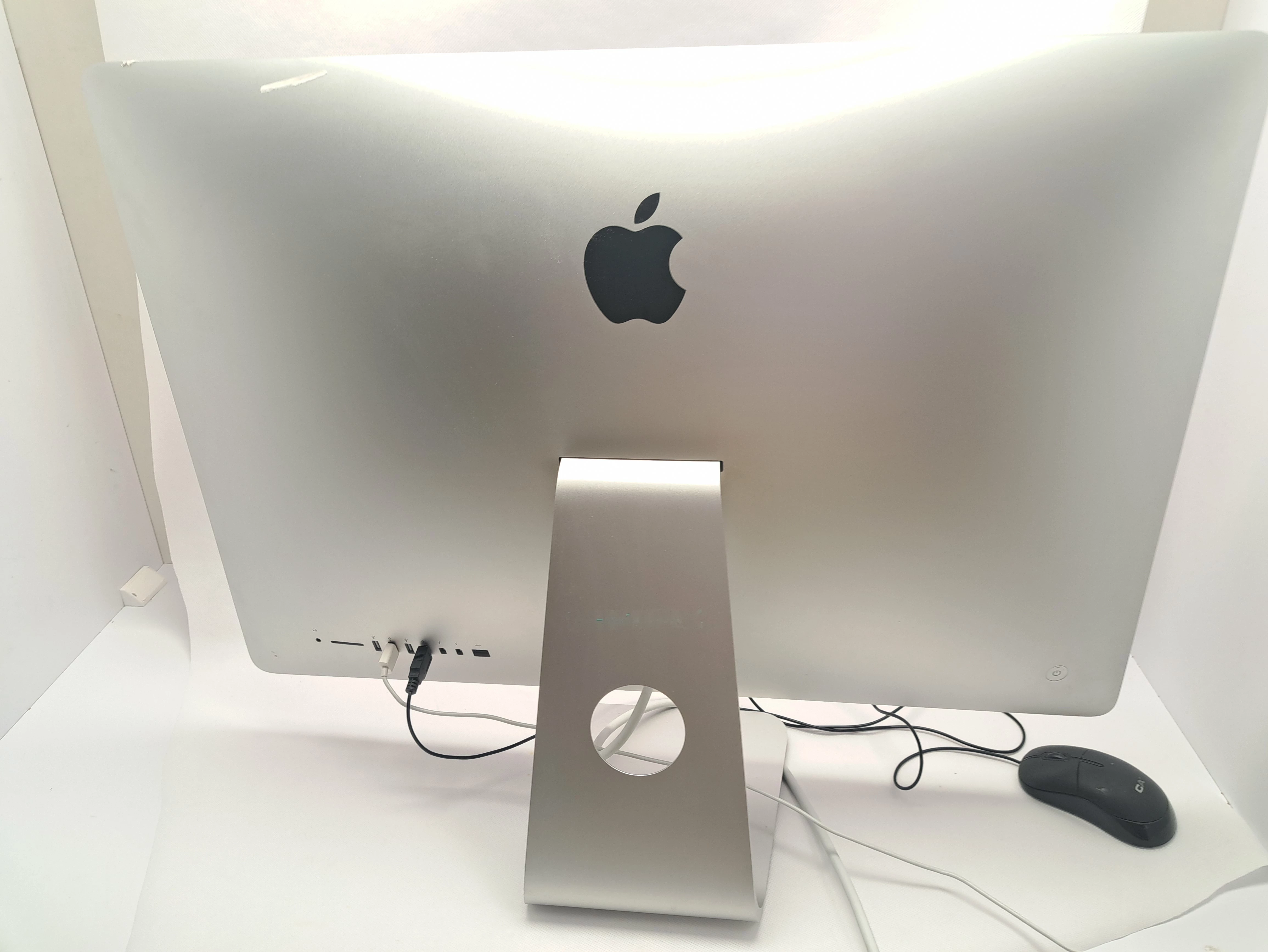 komputer-imac-27-2015-monterey-i5-6500-16gb-1tb-ssd-amd-radeon-r9-m380-2g-taktowanie-bazowe-procesora-330