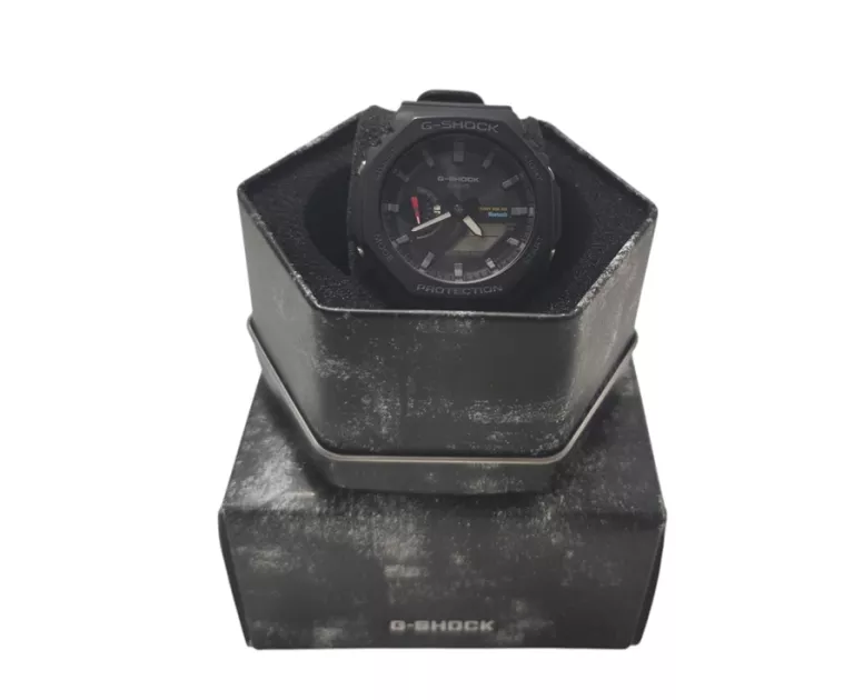 ZEGAREK CASIO GA-B2100/R033