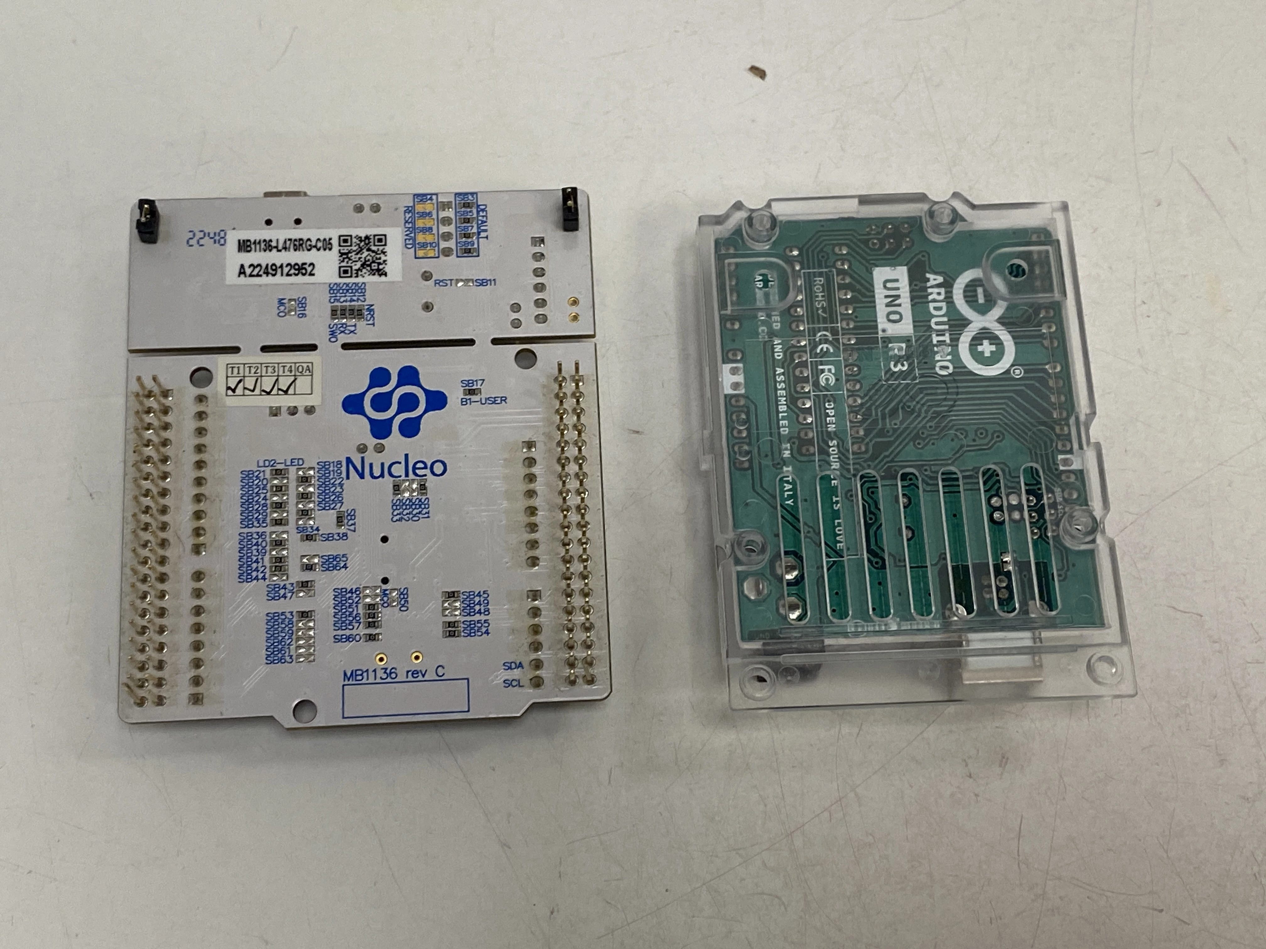 mikrokomputer-raspberry-pi-4-b-2gb-product-id-a60963ae-a559-420f-a8b5-e686573aeab9